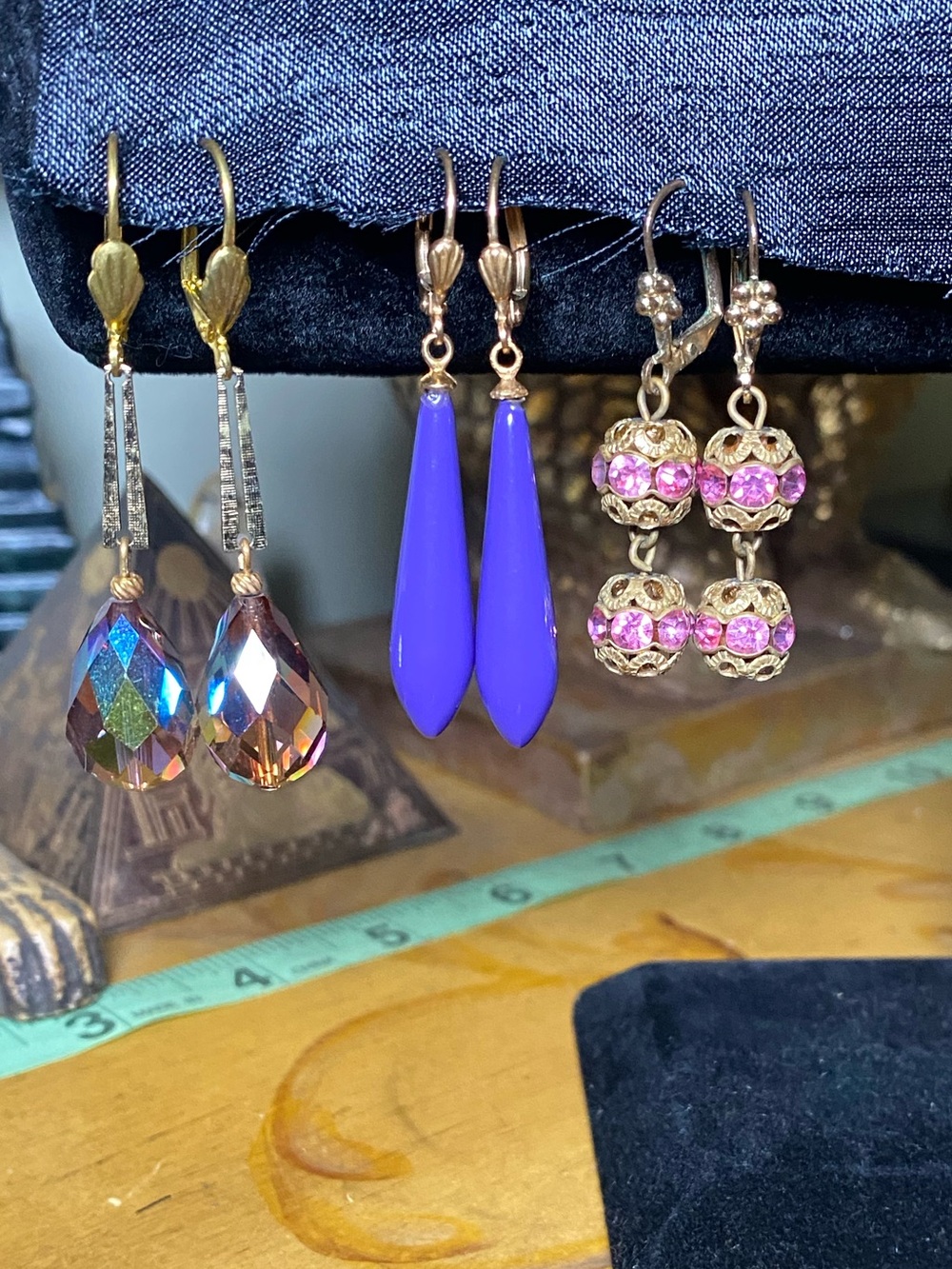 Vintage Teardrop Earrings - Unbranded
